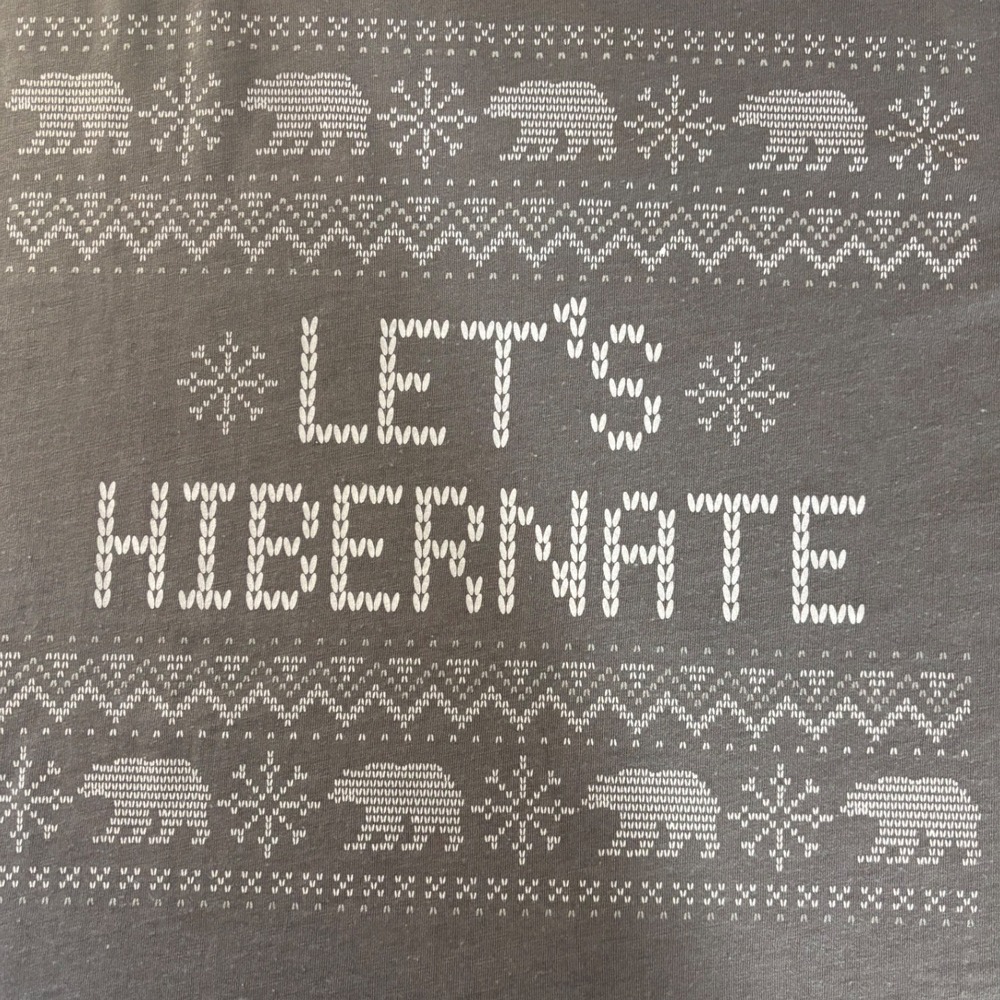 Maurices T-Shirt Women L Gray Let's Hibernate Polar‎ Bear Oversized Excellent!!